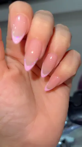 #vernissemipermanent #nailsartvideos #nailsoftiktok #المغربيات_أجمل_نساء_الكون🇲🇦مغربية #شعب_الصيني_ماله_حل😂😂 #explore #gel 