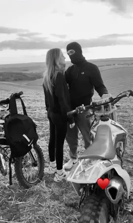 😍😍#מהדי🐆💎 #אופנועיםזהאהבה😍🏍💉 #الظاهرية_الشامخة👑🦅 #like #tiktoklongs #تصميمي #foryoupage #foryou 