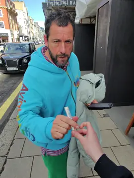 *REUPLOAD* Adam Sandler Signing For Me In London! #adamsandler #signatures #happygilmore #funko #celebrity 