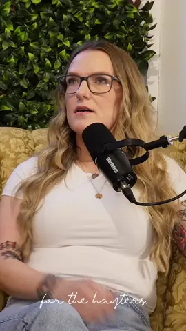 Therapists can save your life. Blunt truth can start the healing. Sometimes the first step forward is hearing what you don’t want to. New @forthehayters episode out now — streaming everywhere. 🎙️ #HealingStartsHere #MentalHealthMatters #EatingDisorderAwareness #realtalk #FortheHayters #PodcastClip #DisorderedEating #WellnessChat #StartHealing #KILLRNetwork