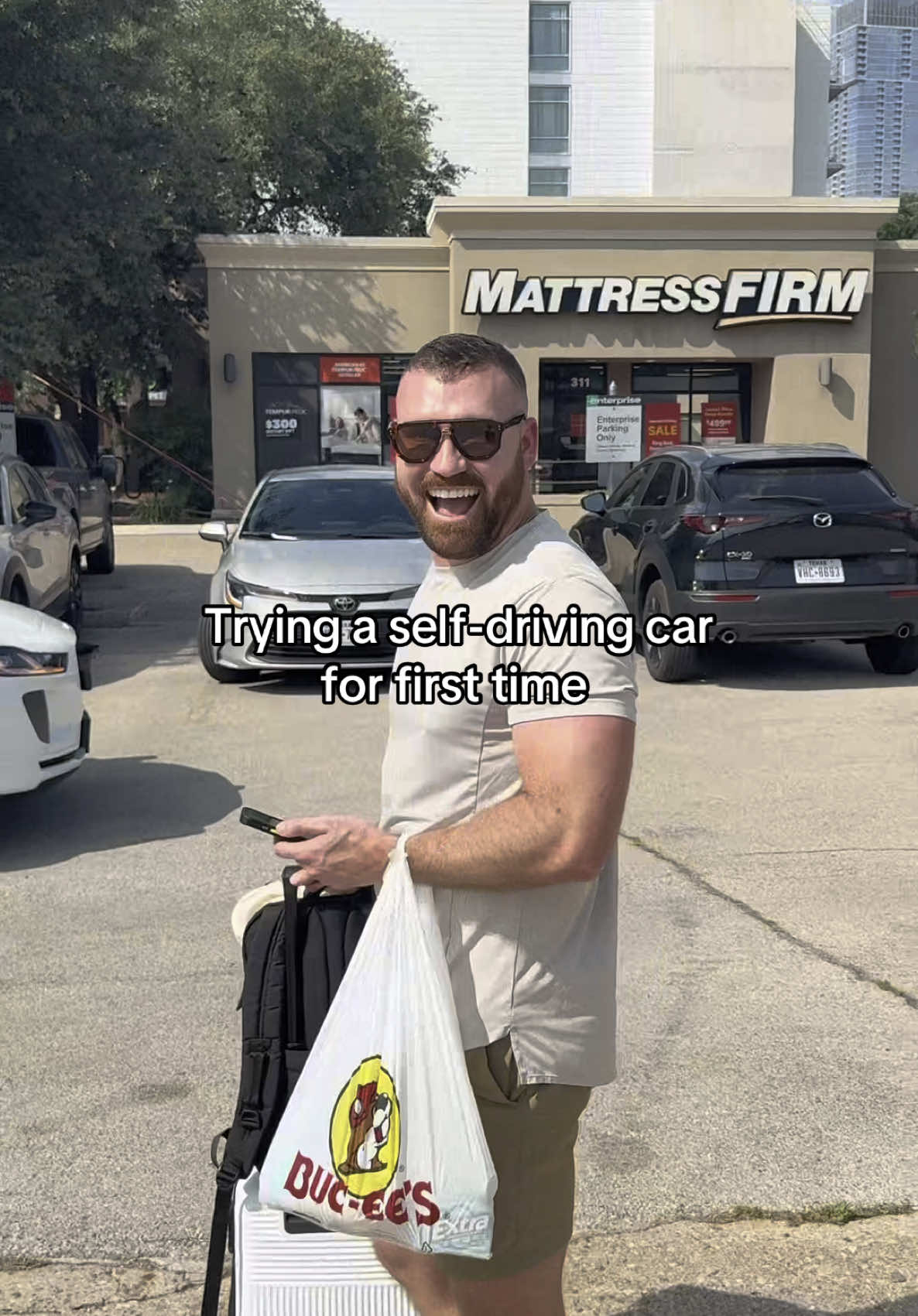 Our first time in a self driving @Waymo car 🚗. It was a perfect ride! #waymo #selfdrivingcar #future 