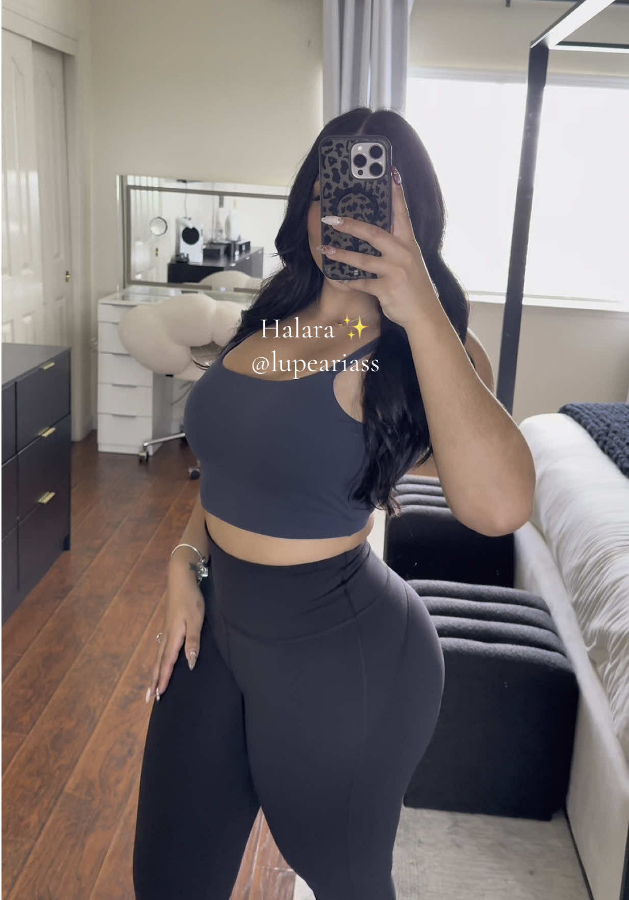 @Halara Glam ✨  #halara #sportsbra #tiktokshopfinds #tiktokshopnewarrivals #trendyyy #tiktokshopcreatorpicks #tryonhaul #ttsfashionfam #fyp #fyp #fy #fypシ 