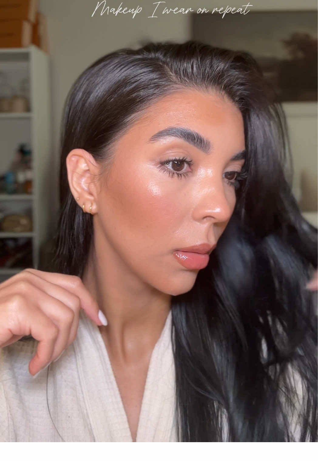 Products linked on my LTK in bio🤍 Soft, Simple, My Go-To ✨ Amo este look porque nunca me falla. Estoy utilizando algunos productos nuevos y wow🤩 #makeup #easymakeuptutorial #gotomakeup #sephora #sephorahaul #grwm #easymakeup #makeuptutorial  tutorial maquillaje, easy makeup, go to make up,