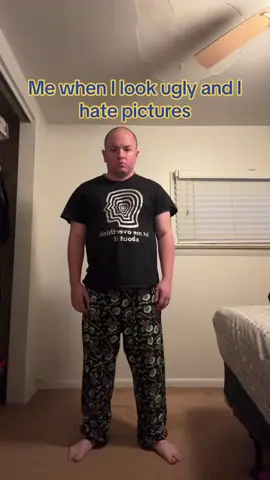 Me when I look ugly and I hate pictures