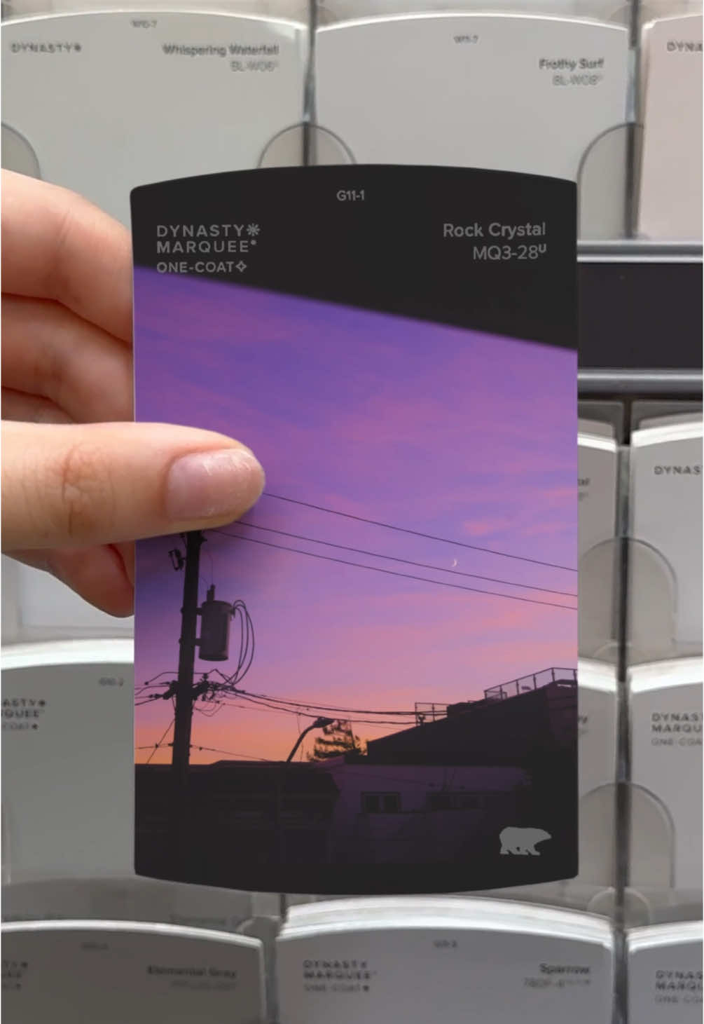 Current mood: light gray with notes of lilac Featured color: Rock Crystal MQ3-28