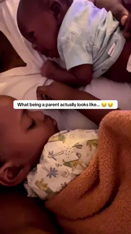 Before we had Delanie I got alllll my feelings out about how we were “starting over”. Dominic was finally sleeping in his own room, potty trained, talking well and overall pretty independent lol. Now we are back at square on and this is a visual representation of it lol. One kid sleep because it’s bed time and another one ready to get the party started 😂😂😂.  #newbornstruggles #parenting #momtok #toddlermom 