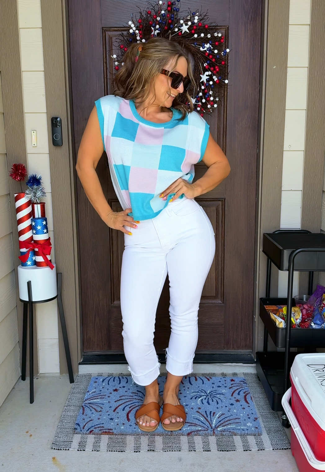 My petition to bring back white jeans  #checkerboard #checkers #checkered #checkertop #shirt #blouse #capsleeve #jeans #goodamerican #goodamericanjeans #flipflops #springoutfit #spotlightfinds #ttsdelightnow #OOTD #tryon #momfit #coolmom  #tiktokshopcreatorpicks #tiktokshoprestock #TTSfashionfam #dealsforyoudays #tiktokshopsummerturnup #tiktokshopmemorialday #funinthesun 