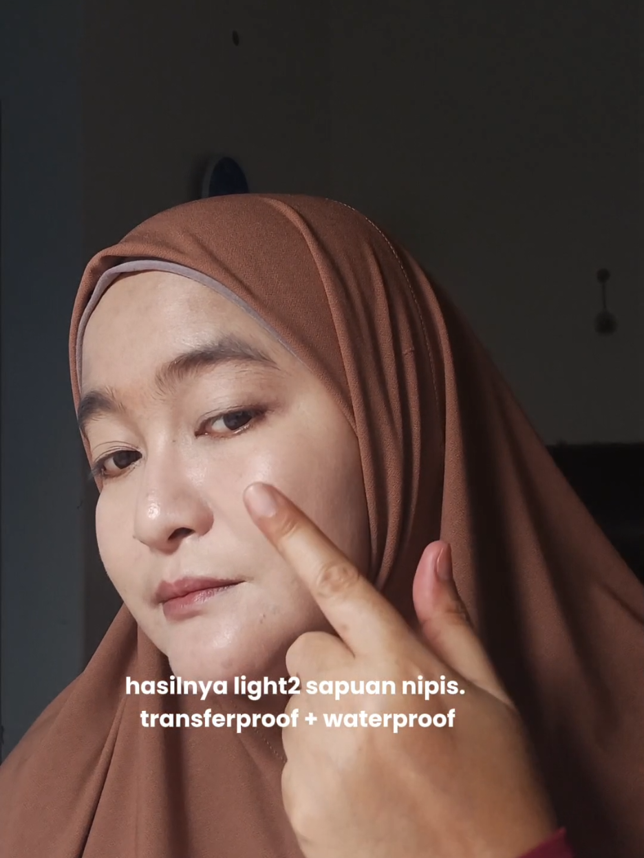 transferproof + waterproof.  ringan je korang ss foundation dari @carslan.my  ni. try tau. sekarang ada freebiesss dapat 4 tau.  #carslanmy #sunscreenfoundation #foundation #sunscreen #makeup