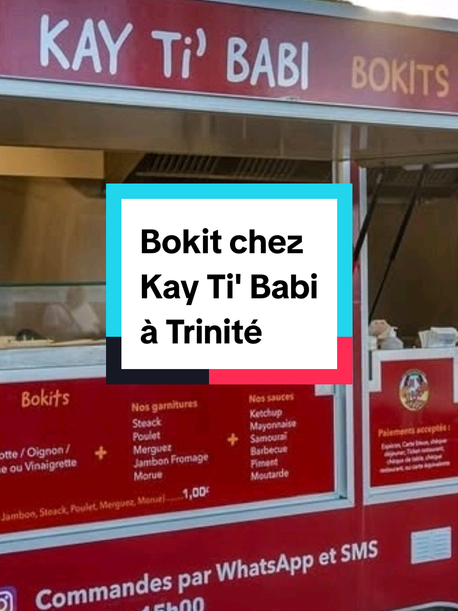On n’avait jamais goûté de bokit avant d’arriver en Martinique… Et maintenant, c’est clairement un de nos petits plaisirs ! 😜 Ce petit camion à Trinité en fait des super bons. 😍 On adore y aller de temps en temps, surtout quand on a une grosse faim 😄 #martinique #martinique❤️💚🖤 #972🇲🇶 #mada #madinina #resto #restaurant #streetfood #bonneadresse #bokit 