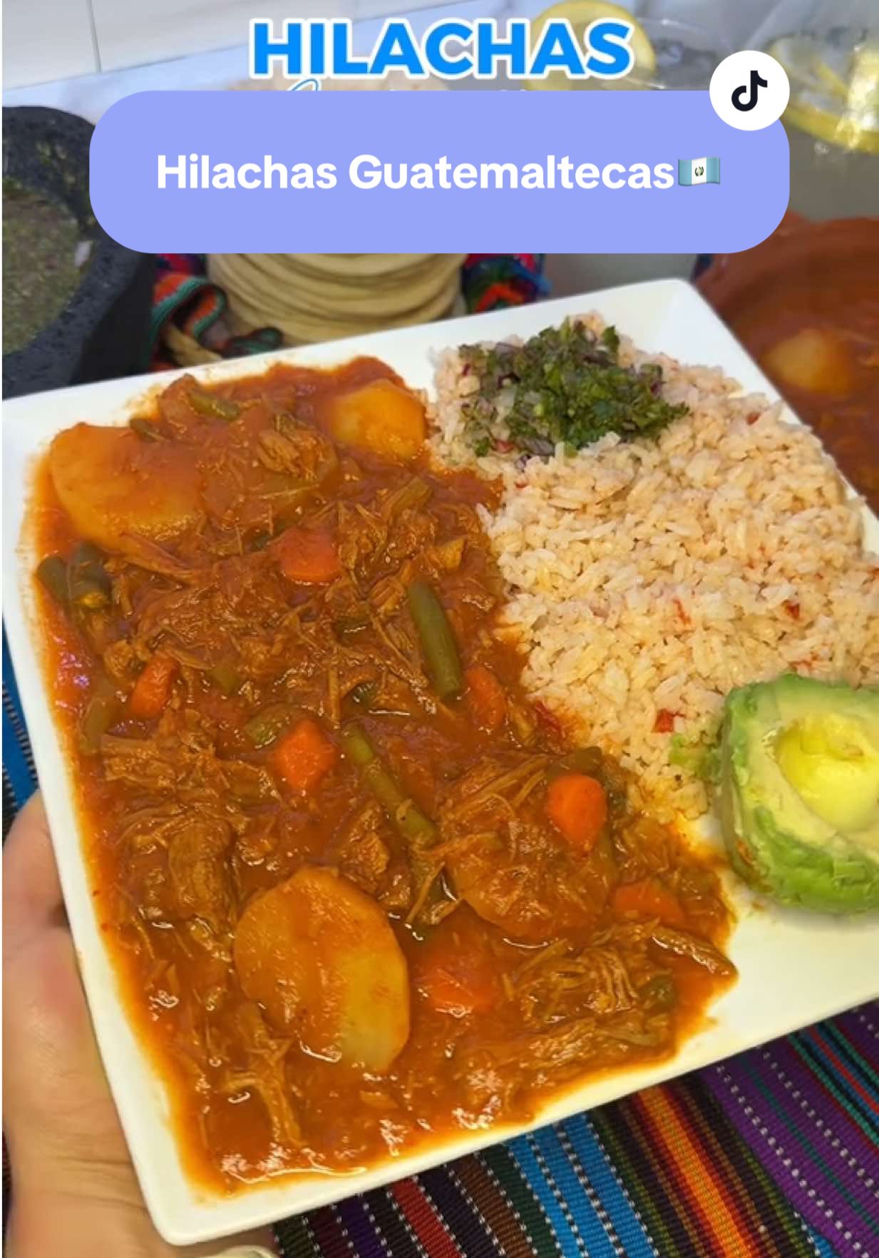Receta de Hilachas Guatemaltecas, una de las comidas más deliciosas de nuestro país🇬🇹💙 Anteriormente ya les había compartido la receta pero como las volví a preparar con gusto se las vuelvo a compartir 🥰 #comidaguatemalteca #recetasguatemaltecas #ideasdecomida #comidacasera #hilachaschapinas #hilachasguatemalteca #estofado #guatemala #hilachas #carneguisada #tradicionesguatemaltecas #DinnerIdeas #beatrizcontreras31 