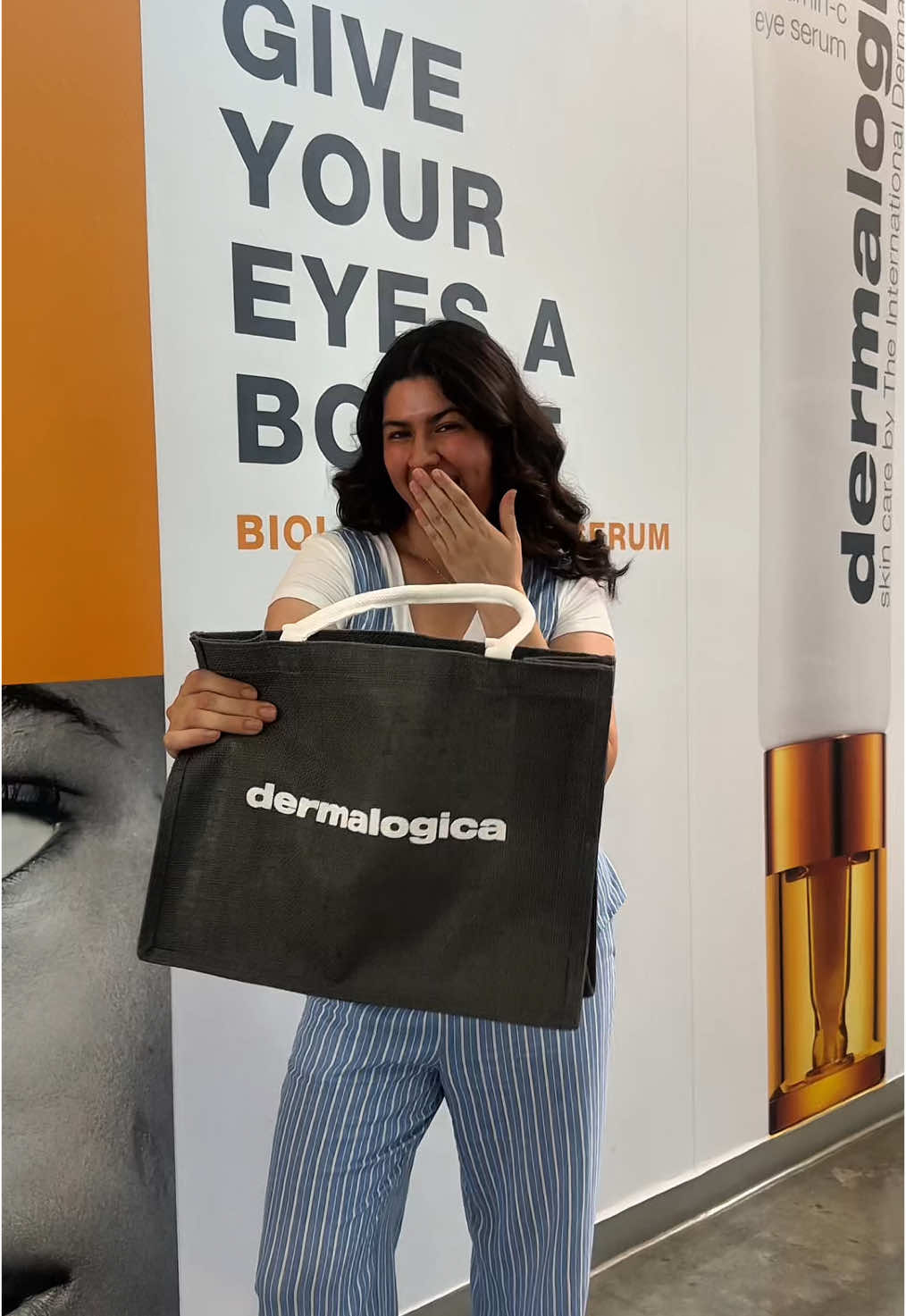 One day I am making videos in my room and now I am at the biggest Brand Event with @dermalogica  Top quality products + top quality people = happy me!  #fyp #ugc #beauty #skincare #skin #facial #facialmassage #facialtreatment #glow #glowingskin #influencer #skincareroutine #skincareinfluencer #la #funny 