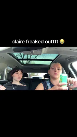 she want that eggplant BAD 😭😭😭 #mandysiphone #mandy #clairedrake #slushynoobz #slushy #hamzahthefantastic #thatmartinkid 