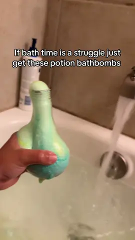 These potion bathbombs are just what my boys need to intice them to get in the bath without an argument.  Sometimes bath time is easy but for those nights where you need a little extra encouragement pull out one of these bathbomb potions. I was surprised with how long this lasted, I kind of thought it would be over quickly but it lasted at least 10 minutes and then my son had a blast playing with the potion bottle.  This is a mamas dream! #bathtimeroutine #bathtime #bathbomb #boymom 