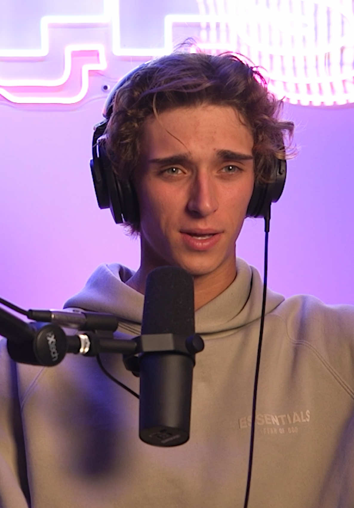 Petition for @Dave Portnoy to be on Dancing with the Stars 