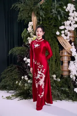 Áo dài đỏ cho mẹ #aodai #aodaime @baohanaodaitrungnien