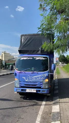 Kata” ne Nulis dewe bolo⬇️🙂‍↔️ #gigaherexstyle #giganesia #trukstory #fypage #fyp #trukmaniaindonesia #fypシ゚ #fyppppppppppppppppppppppp #truklintas #drivermudapunyacerita #sopirtruck #supirtruck #komunitastrukindonesia #cctv_truck_indonesia #truklovers #trukmodifikasi #gigambois #katakata #katakatamotivasi #storywa #mentahan #mentahanvideo #story #sragen24jam 
