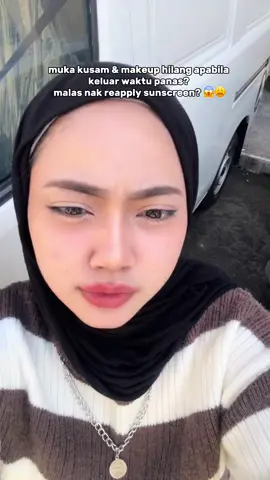 My first sunscreen pressed powder ever from Carslan 😍 so tak perlu risau lagi nak reapply sunscreen & foundation 😝 #carslan #carslanmy #carslanpowder #sunscreenpowder #spfpowder #newarrivals #uvprotection #fyp 