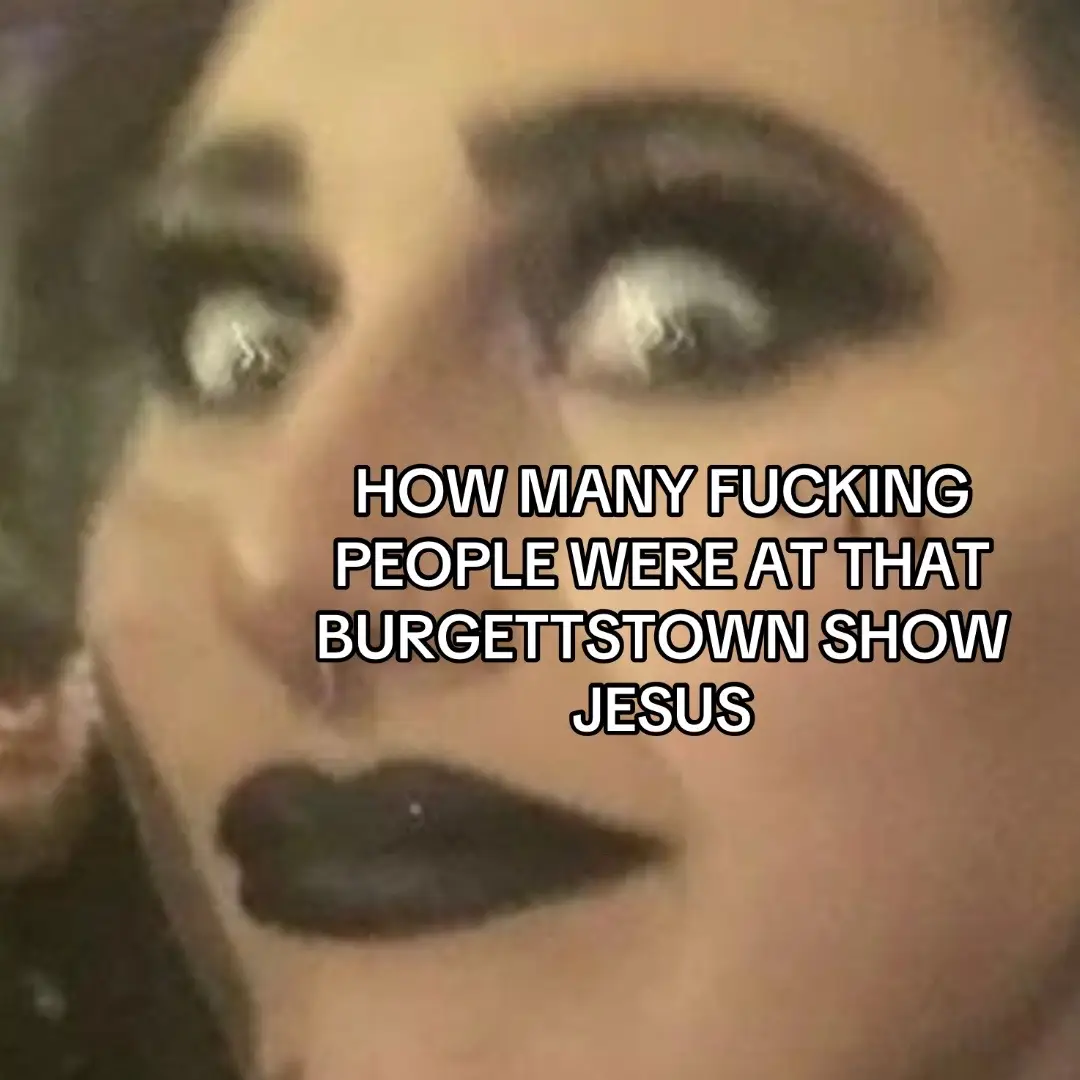 No seriously how the fuck is most of my feed the Burgettstown show alone?? They’re onto my ass #fyp #piercetheveil #sleepingwithsirens #ptv #sws 