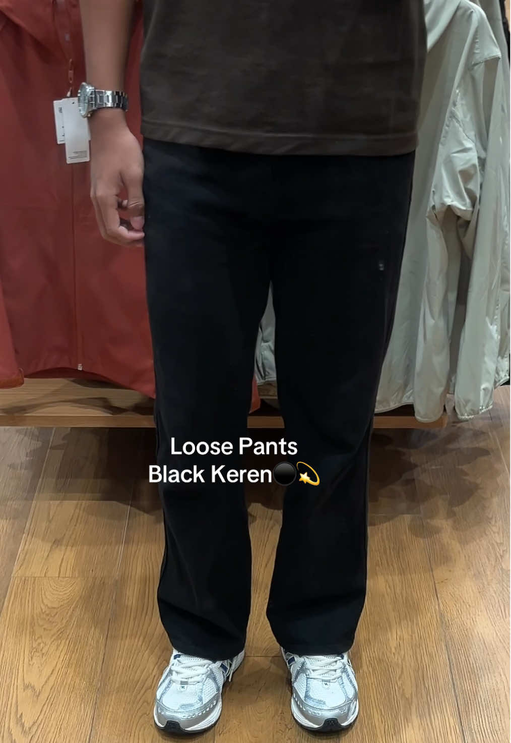 komen bb tb kalian🫵🤩 #fyp #jiniso #jinisoheighwaist #loosepants #fouryoupage #xyzabc 