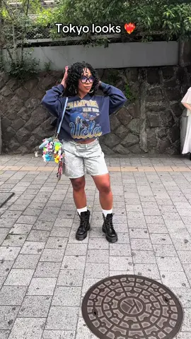Ate that Japanese street fashion right on up. 🤏🏽🤏🏽🤏🏽🤏🏽 #japanesestreetfashion #tokyo #fashion #fyp #viral 