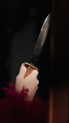 Click the homepage link to watch the full episodes, title《Forbidden Desire:My Mated Stripper》, 