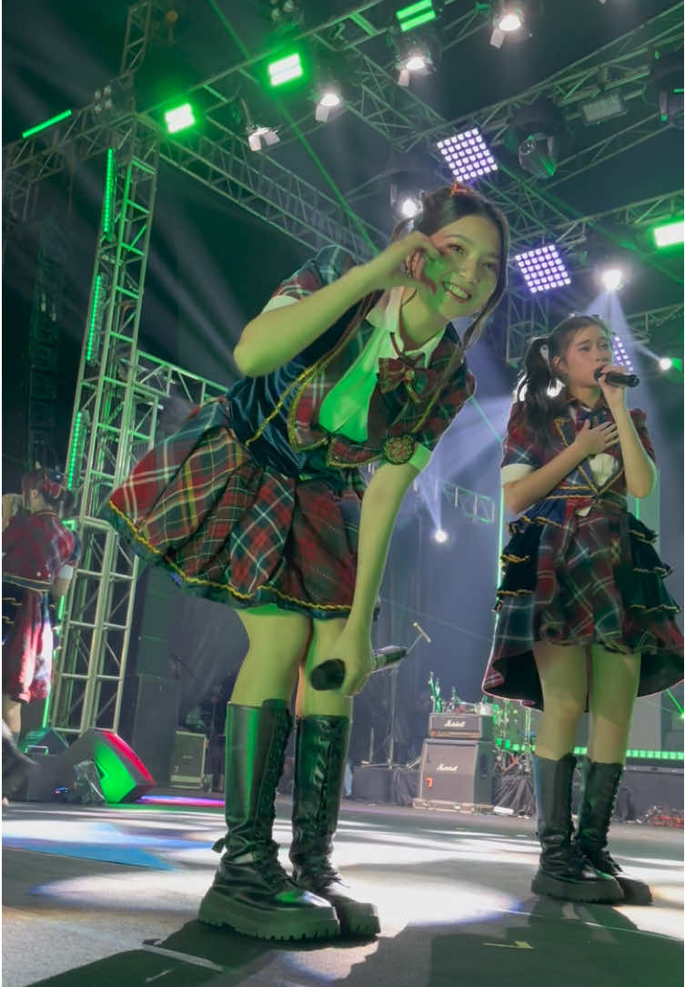 @JKT48 #jkt48 #jkt48newera #gemafest #makassar #sulawesiselatan #konser #infokonser #fyppppppppppppppppppppppp #fyp #fypシ゚ 