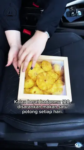 Kalau berat badanmu 120, disarankan makan satu potong setiap hari. #keripik #buah #nanas #diet #cemilansehat 