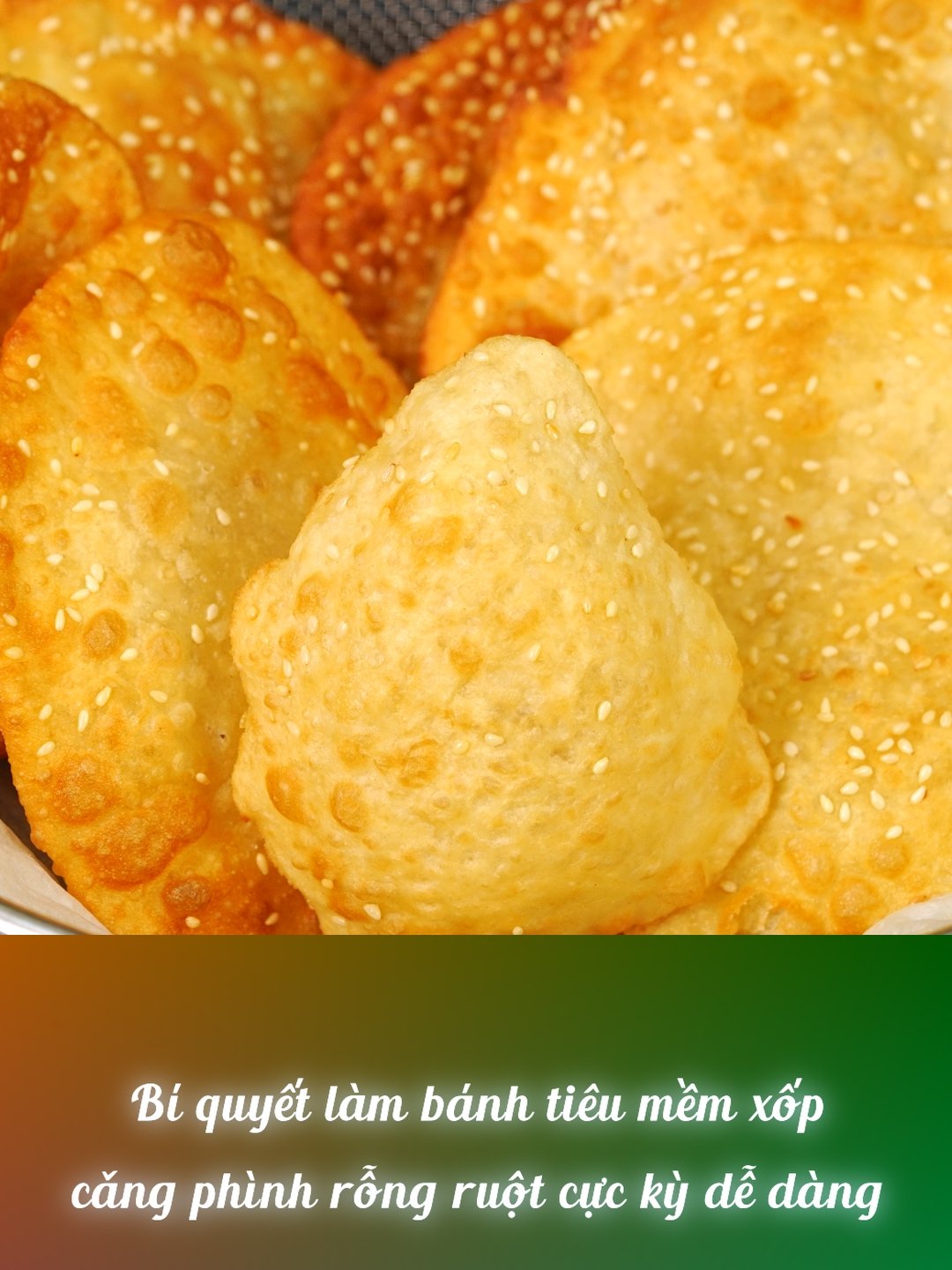 Công thức BÁNH TIÊU mềm xốp phồng to dễ dàng, ai cũng có thể thành công ngay lần đầu #monngon #monngonmoingay #bepcuatuoi #banhtieu #xuhuong © Bản quyền của video này thuộc về Origin Media SJC © The copyright of this video belongs to Origin Media SJC