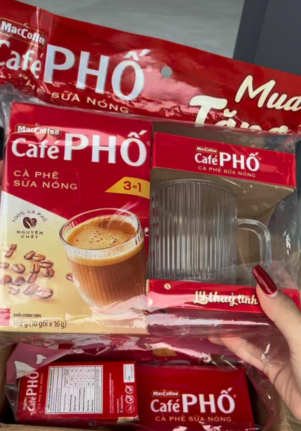 Combo 3 Hộp cà phê phố sữa nóng tặng 3 ly thủy tinh chỉ 137k miễn ship##emkieutaphoa##caphe##lythuytinh##caphephosuanong##caphetangly