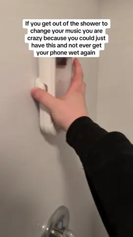 I hated getting my phone wet every time I showered… #fyp #foryou #foryoupage #viral #showerthoughts #sample #momtok 