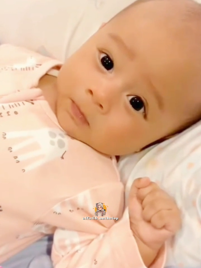 jangan bilang adek gendud ya kak 🤣🤏 #leslar #leslarlovers #abangl #levianbillar #muhammadlevianalfatihbillar #rizkybillar #lestikejora #lestykejora #leshiativanabillar #fyp  #fakesituation⚠️ 