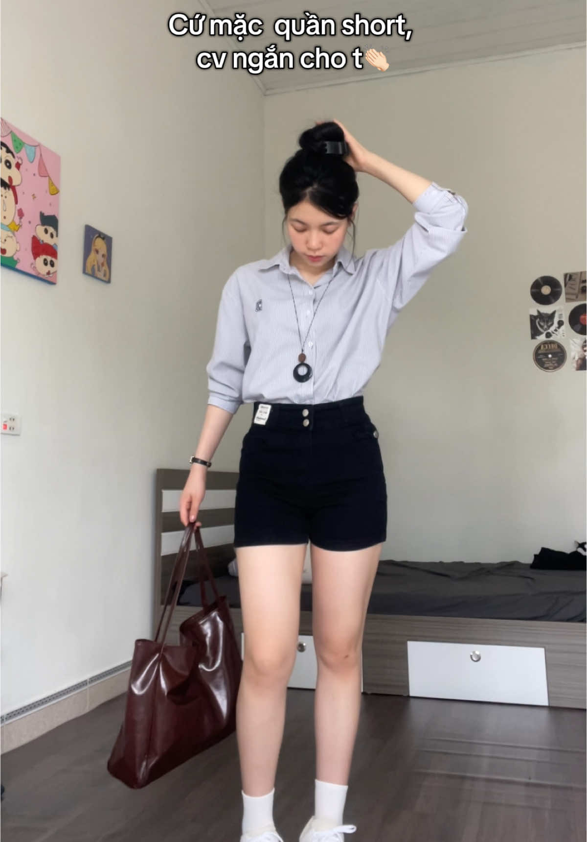 Đừng mặc áo chùm mông nữa;)