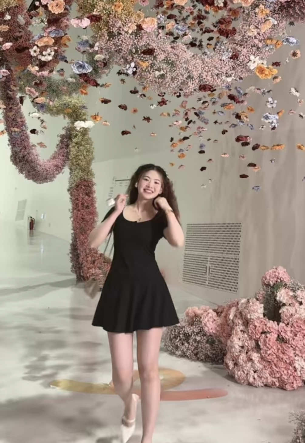 Thế giới rộng lớn. Mong anh sớm gặp được em…🫢   Hay gap em truoc khi 25 🤗v:#xuhuong #fyp #tiktok #duhocsinhhanquoc #hatinh 