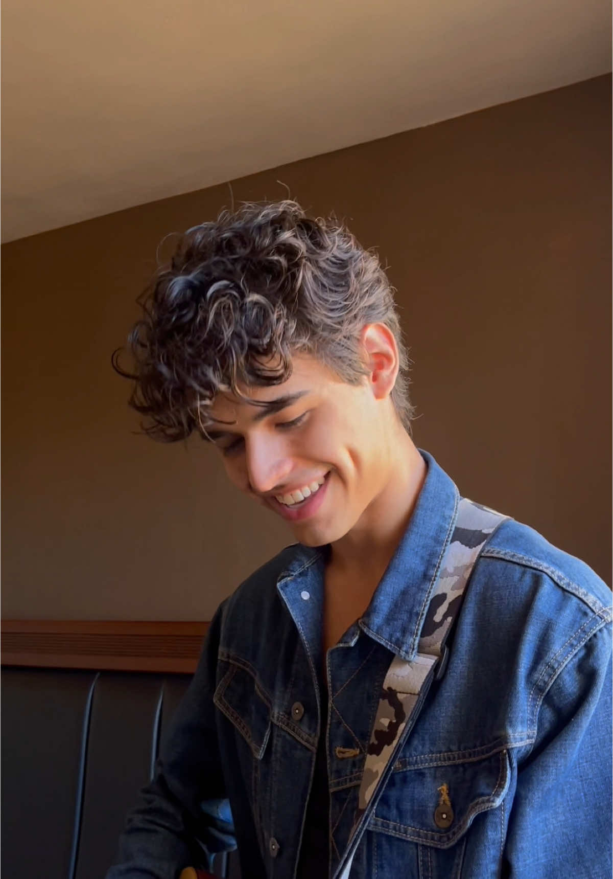 This is one of my favorite covers I’ve done….                                              #shawnmendes #cover #treatyoubetter #music #singing #fyp 