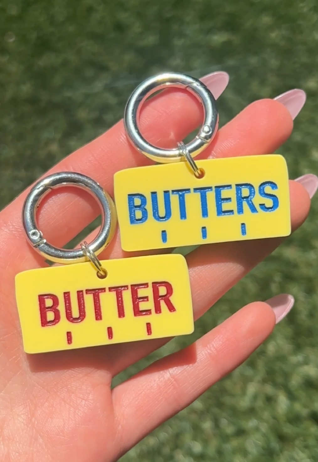 Butters Pet Tags💛🧈 who has a pet named butter?🤩 #butter #butterdog #dogtags 