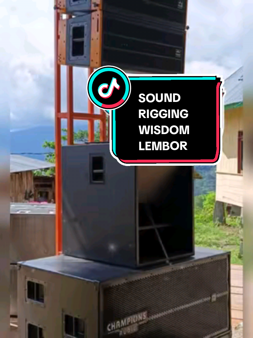 Full Wisdom Sound Gantung . . . #championsaudio  #soundlapangan  #subwofer  #linearray #wisdom  #soundviral 