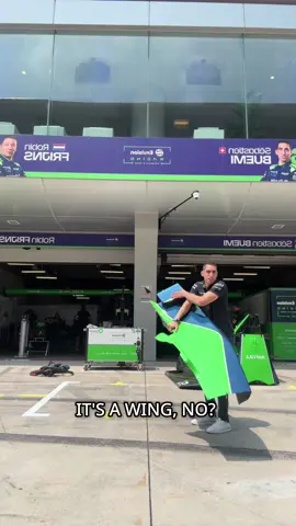 Seb vs Robin in the ultimate garage challenge 🔧 🖊️ #ShanghaiEPrix #Shanghai #FormulaE #EnvisionRacing