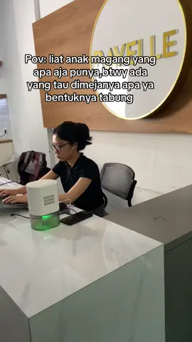 anak intern kalian gini juga ga? 🫨