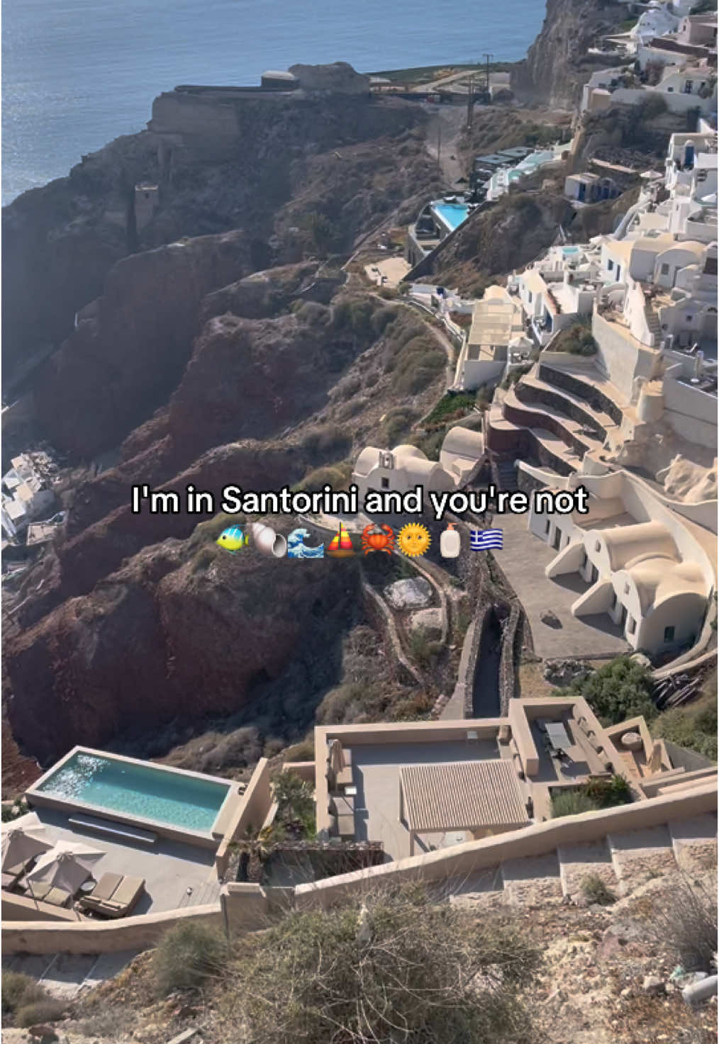 sorry had to jump on this trend 🌍✨ #santorini #greece #traveltiktok #TravelGoals #europetravel #TravelTips #discovereurope #wheretotravel #fyp 