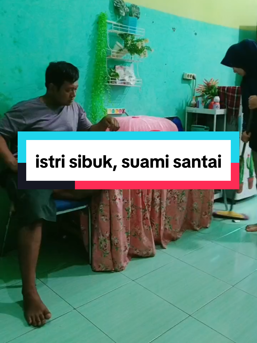 sebel aja gitu 🤣 #komedi #lucu #kocak #lucu_ngakak #videoviral #kumpulanvideolucu #fakesituation⚠️ #suamiistri #fyp 