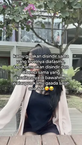 mau ngejatuhin gue sampe mana pun tetep lo yang keliatan rendahan😂😂 #zyxbca #zybca 