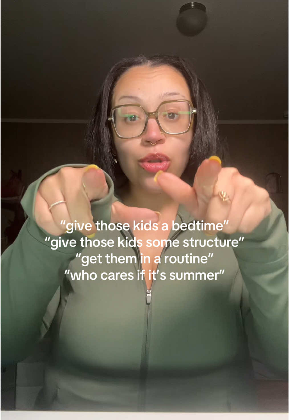 girl get out of survival mode and get them kids in a routine 👏🏼 there’s no better time to start than summer break! Lots of room for trial and error. I swear it’ll shift the entire household dynamic and everyone will function so much better. 🩷 ***this post is not to shame anyone it’s ALL love baby!!!*** #momlife #kidsroutine #structure #trending #viralpost #trendingaudio #momof4 #motherhood 