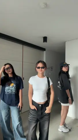 Trio 💅🏻 #dayout #fitcheck 💕#fyp #foryou @Emerald @tbsm.ruth 