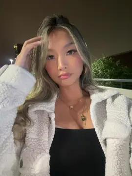 more of my face ok bye