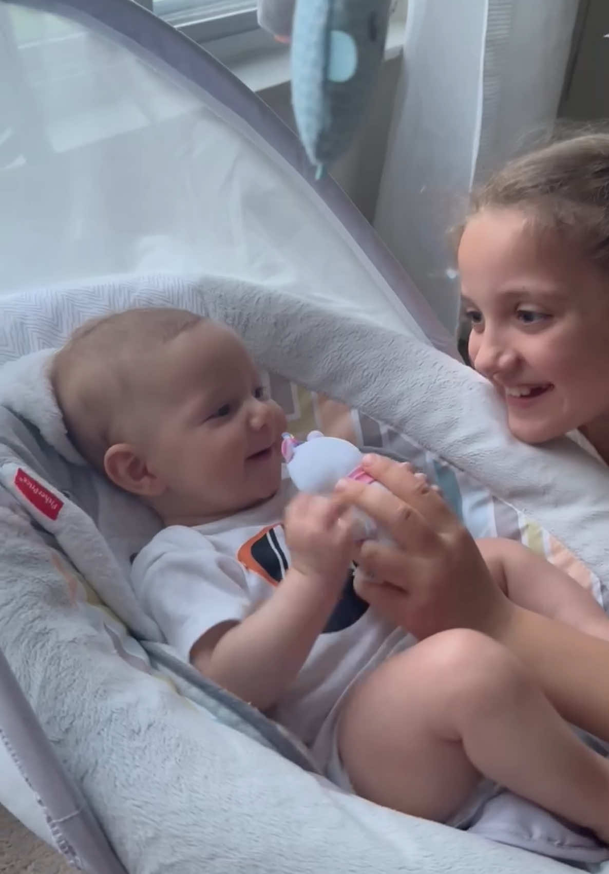 So funny, haha😃 #funnyvideo #newbornbaby #newborn #babies #americanboy #funny #baby #babyboy #socute #socutebaby #littlebrother #brother #usa🇺🇸 @Kira Zulfikarova 