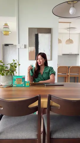 Grateful for this nourishing treat from @Eu Yan Sang Singapore 🤍 Their Superior Deluxe Bird’s Nest (Reduced Sugar) is made with just 3 simple ingredients: Bird’s Nest, Water, and Rock Sugar — no thickeners, no stabilisers. Just pure, honest goodness in every spoonful ✨ A gentle reminder to slow down and nourish from within 🌿 #EuYanSangSG #BirdsNest #tiktoksg #singapore #SelfCare #selflove #NourishNaturally @Brand Cellar 