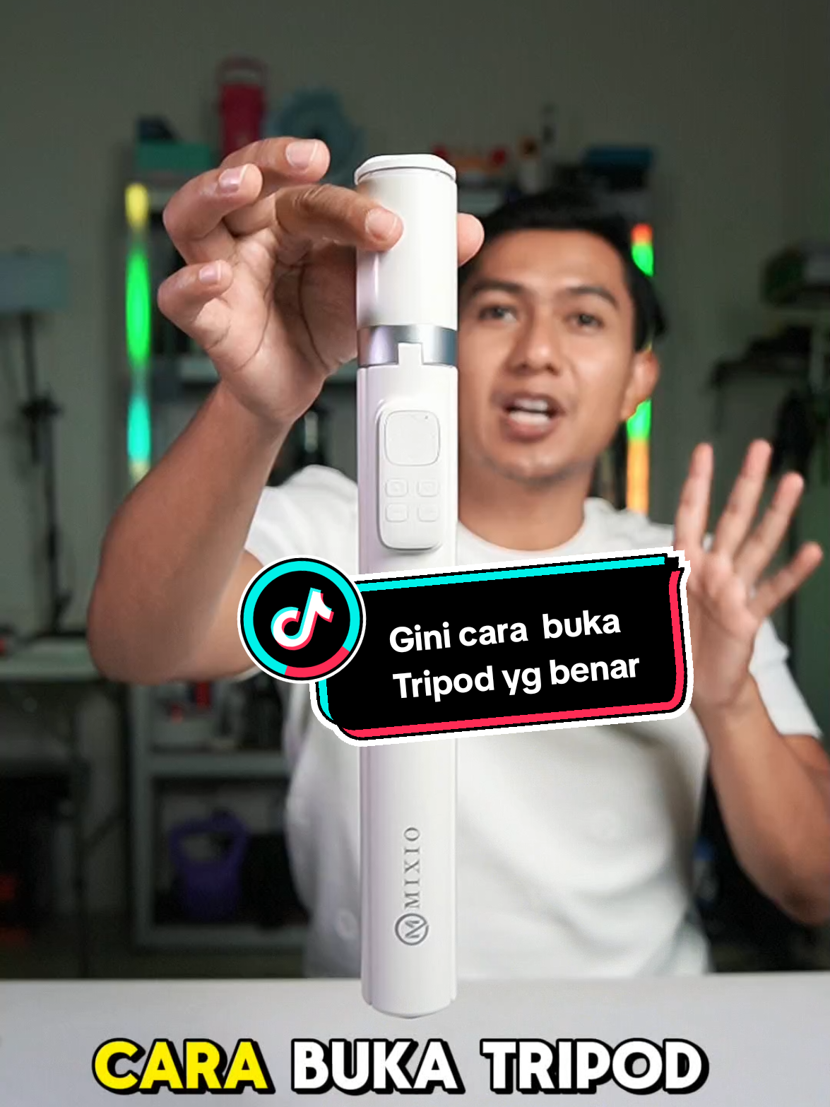 Membalas @rekomendasi.elektronik tripod baru dari mixio A96 #TripodKokoh   #RekomendasiTripod   #TripodFotografi   #StabilitasMaksimal   #TripodTerbaik   #AlatFotografi   #TripodKuat   #FotografiProfesional   #PeralatanVlogging   #TripodOutdoor   #AksesorisKamera   #TripodUntukVideografi   #TripodRinganKuat   #TripodMultifungsi   #PeralatanFotografi  #mixioA96 #tripodmixioA96 