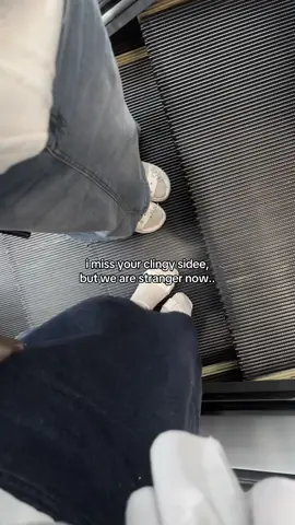 #fypage #4u #gamon #galau #him #fyp 