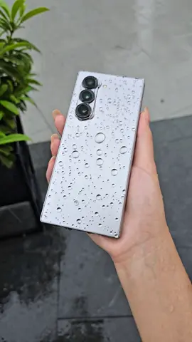 Only children from poor families can understand the meaning of this song.#viral #fyp #DigitalTechnology #MobileDigital #MobilePhone #samsung 