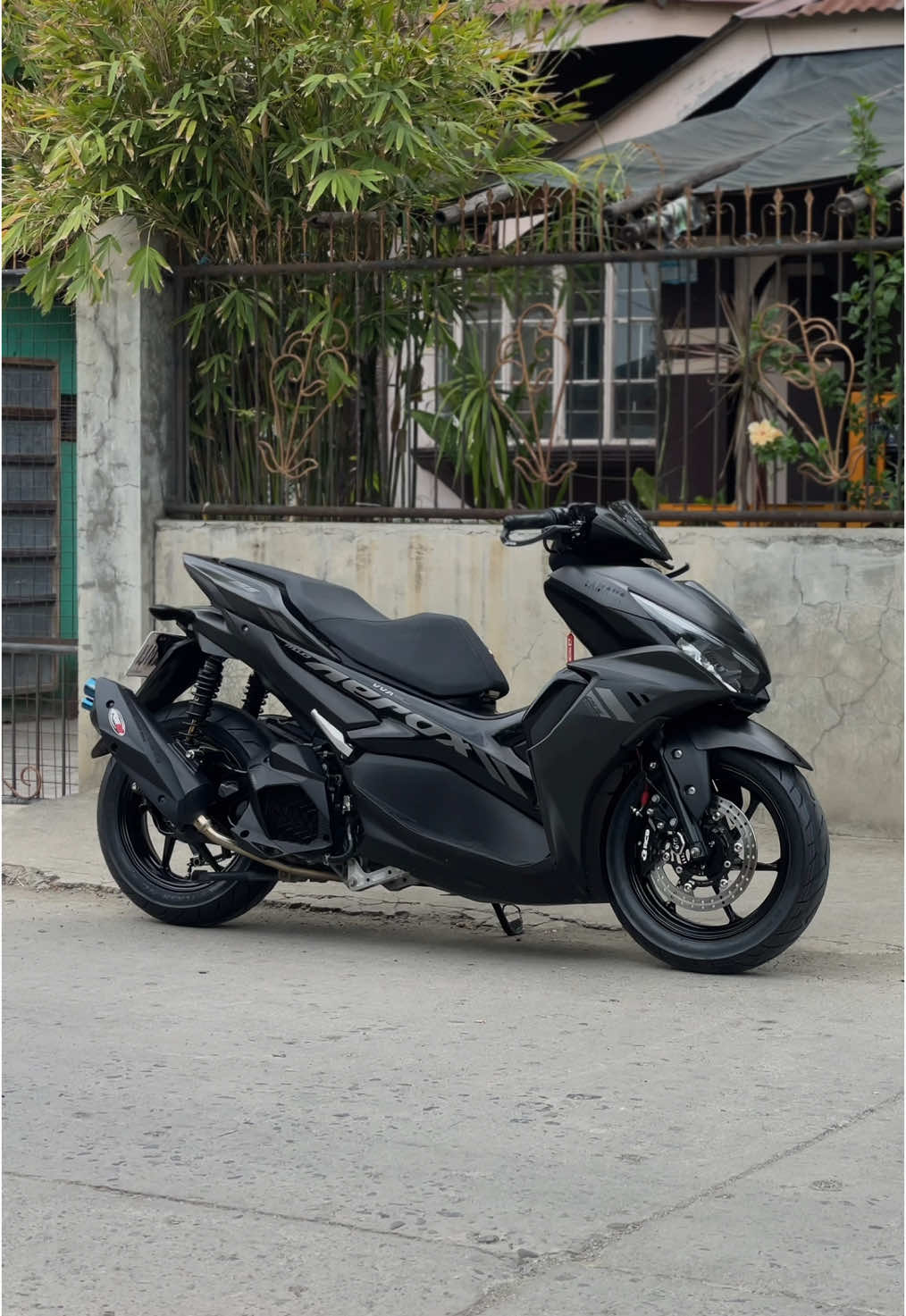 Aerox Black 🖤🔥 #aerox #aerox155 #aeroxmodifikasi #aeroxdownsize #aeroxconnected #rcb #rcbfans #racingboy #ccph #icph🇵🇭🇮🇩 #streetgpconcept #nilconcept 